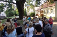 OLYMPUS DIGITAL CAMERA